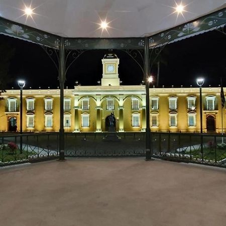 Casa Central De Санта-Ана Экстерьер фото